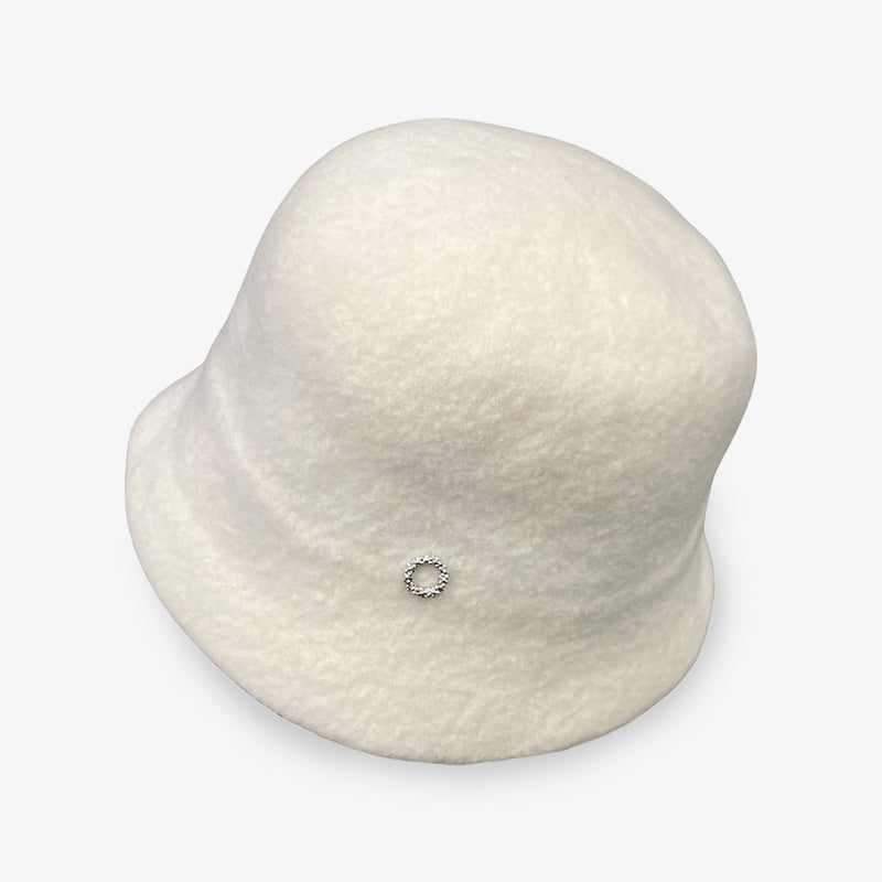 un chapeau ベルバスクハット