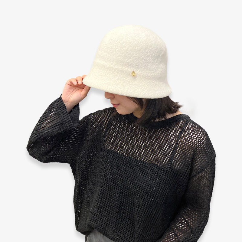 un chapeau  ベルバスクハット