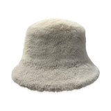 un chapeau ファーバケット