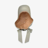 un chapeau  ツイルリボンキャップ