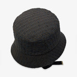 un chapeau ひも付きチェックハット
