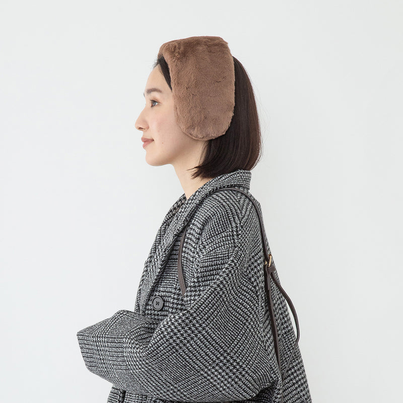 un chapeau オールファーイヤマフ