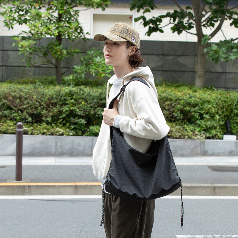 Champion  ネルチェックロングキャップ